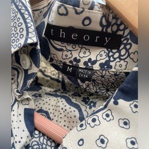 Ultra fashionable - floral pattern